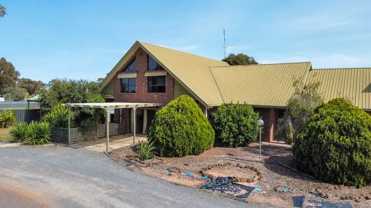 11 Hillgrove Street, Birchip VIC 3483
