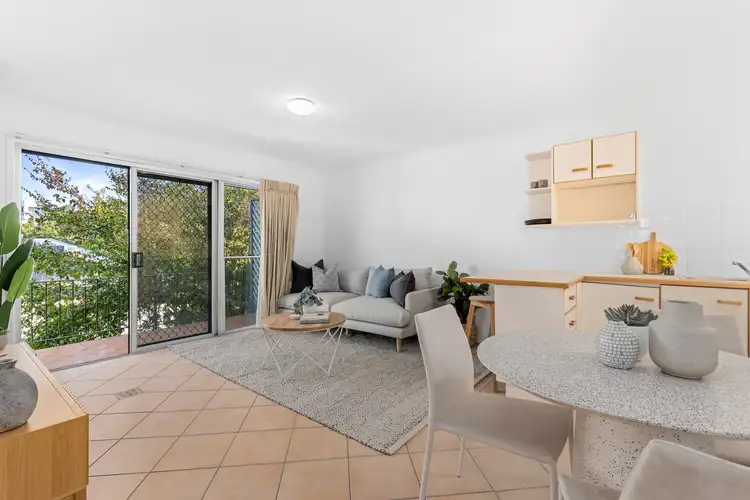 Second view of Homely unit listing, 2/39 Adsett Street, Taringa QLD 4068