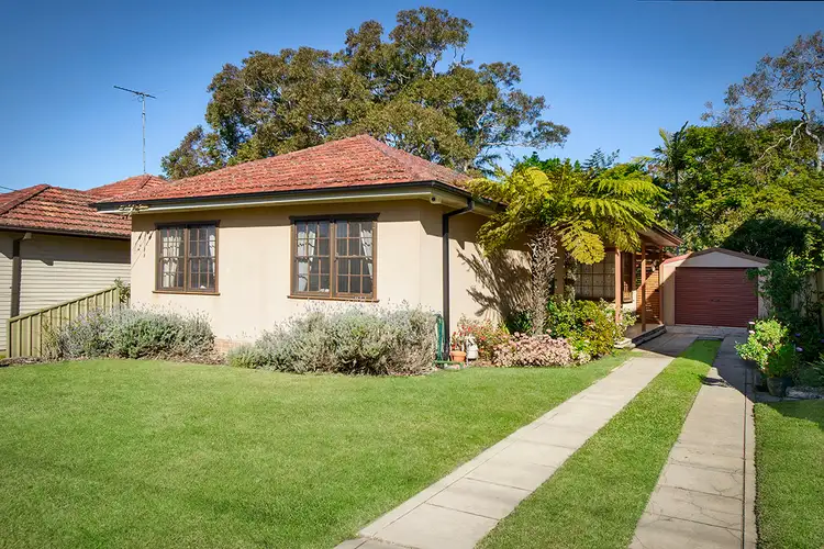 44 Drake Avenue, Caringbah NSW 2229
