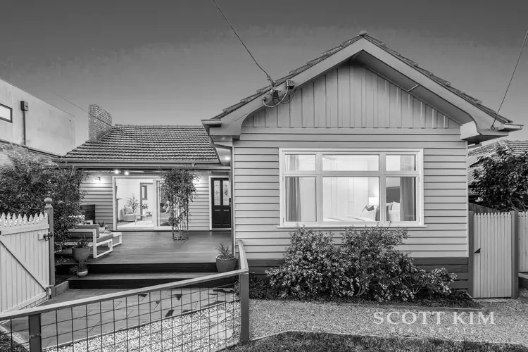 Main view of Homely unit listing, 1/39 Closter Avenue, Ashwood VIC 3147