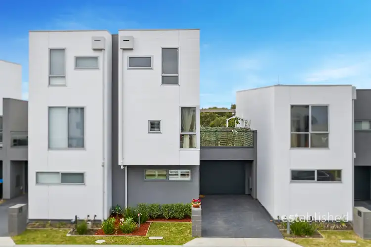 28 Luxe Terrace, Point Cook VIC 3030