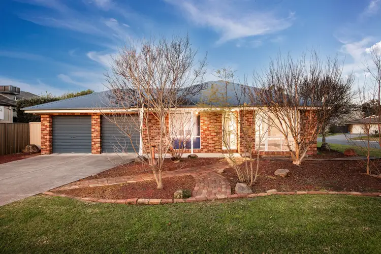 52 Jenny Wren Place, East Albury NSW 2640