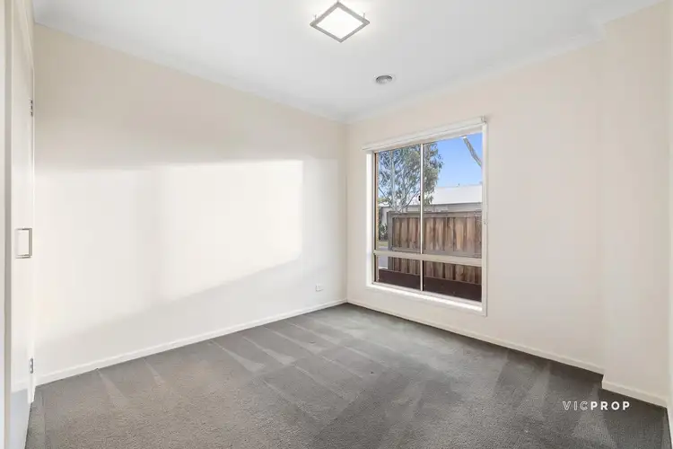 Sixth view of Homely house listing, 39 Carpentaria Crescent, Point Cook VIC 3030