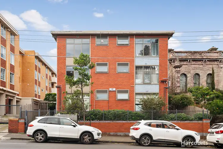 9/82 Grey Street, St Kilda VIC 3182