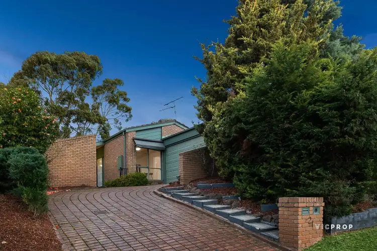 24 Buvelot Wynd, Doncaster East VIC 3109