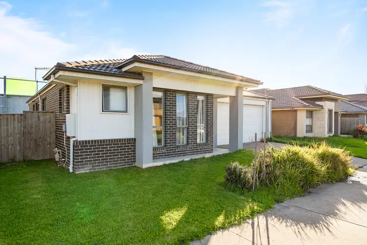 Second view of Homely house listing, 10 Flatbush Avenue, Point Cook VIC 3030