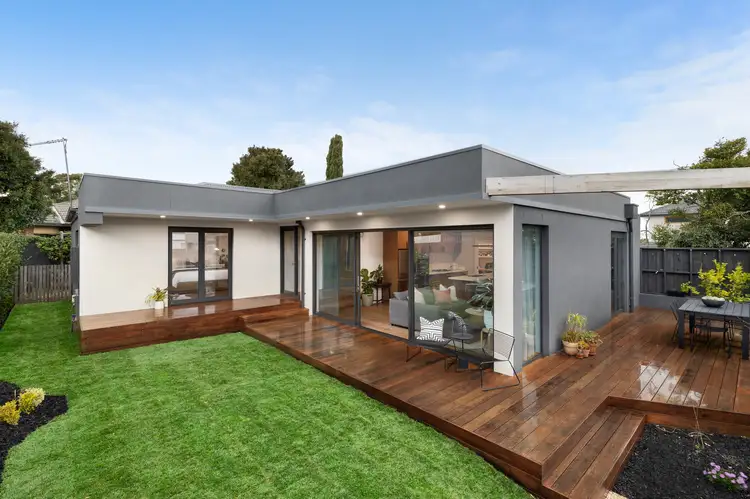 10A Farm Road, Oakleigh South VIC 3167