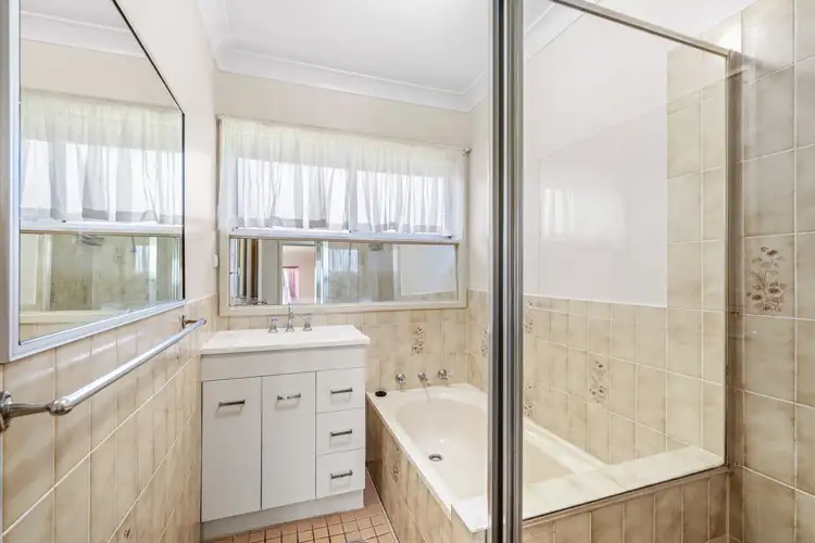 Sixth view of Homely townhouse listing, 3/382 Douglas Road, Lavington NSW 2641