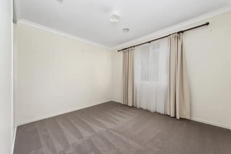 Fifth view of Homely house listing, 2 Unicorn Court, Truganina VIC 3029