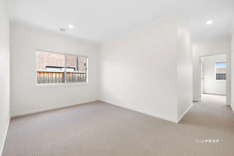 Fifth view of Homely house listing, 50 Ormiston Crescent, Werribee VIC 3030