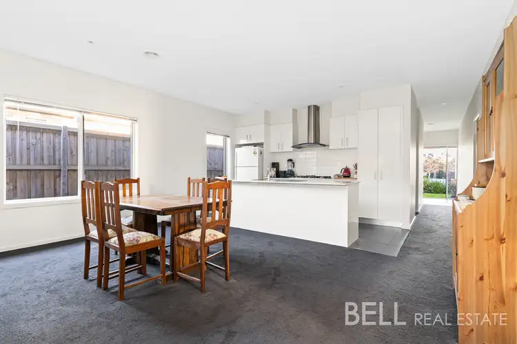 Fifth view of Homely unit listing, 17 Silvergrass Court, Croydon VIC 3136