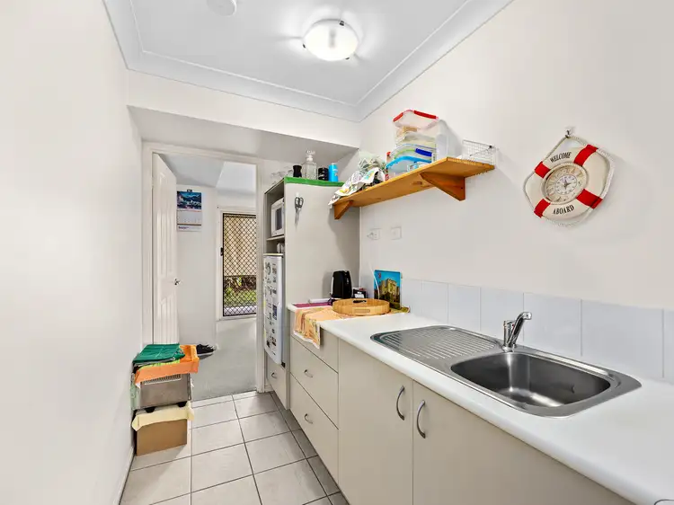 Fifth view of Homely unit listing, 11-12/56A Moores Pocket Road, Moores Pocket QLD 4305