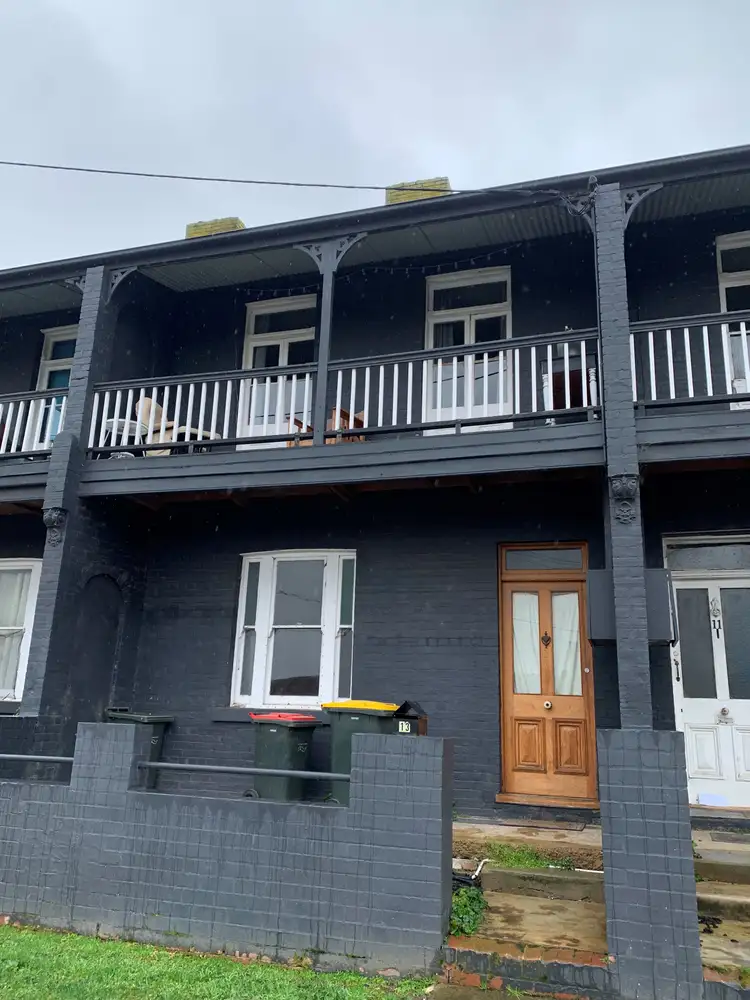 13 Bradley Street