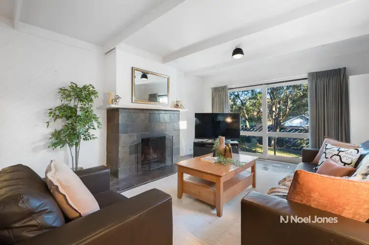 Second view of Homely house listing, 4 Lunar Crescent, Vermont VIC 3133