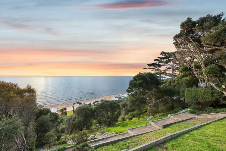 Fourth view of Homely house listing, 31 Rendlesham Avenue, Mount Eliza VIC 3930