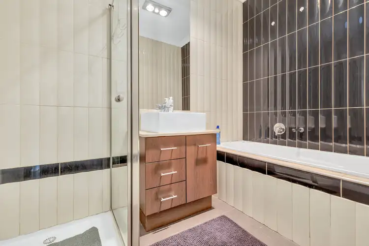 Sixth view of Homely unit listing, 2/16 Jade Way, Hillside VIC 3037