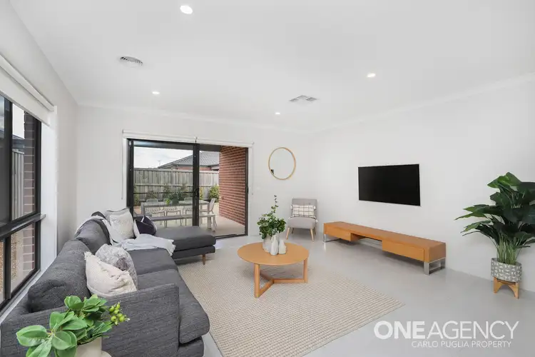Second view of Homely house listing, 33 Splendour Circuit, Diggers Rest VIC 3427