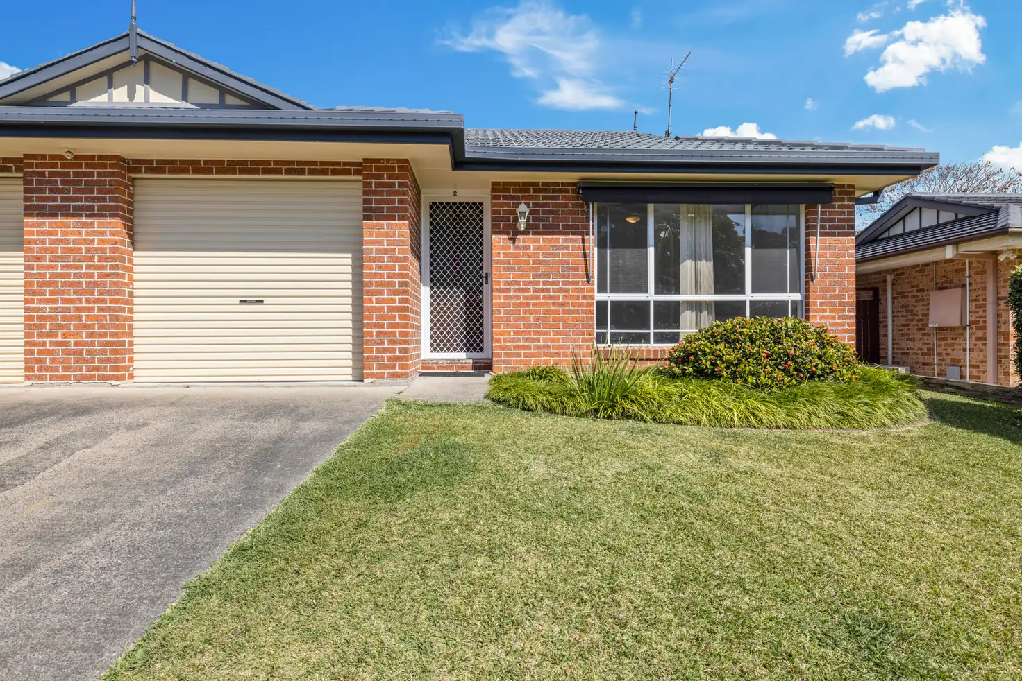 Main view of Homely villa listing, 2/8 Flintwood Place, Coffs Harbour NSW 2450