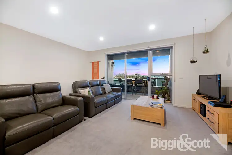 Second view of Homely townhouse listing, 6/14 Horizon Drive, Maribyrnong VIC 3032
