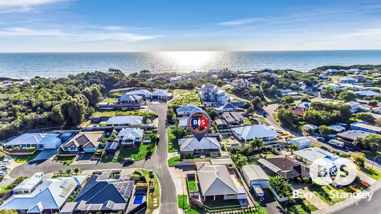 4 Kooraa Rise, Peppermint Grove Beach WA 6271