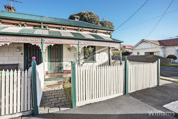 57 North Road, Newport VIC 3015