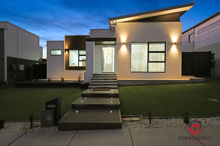 7 Mallard Street, Whitlam ACT 2611
