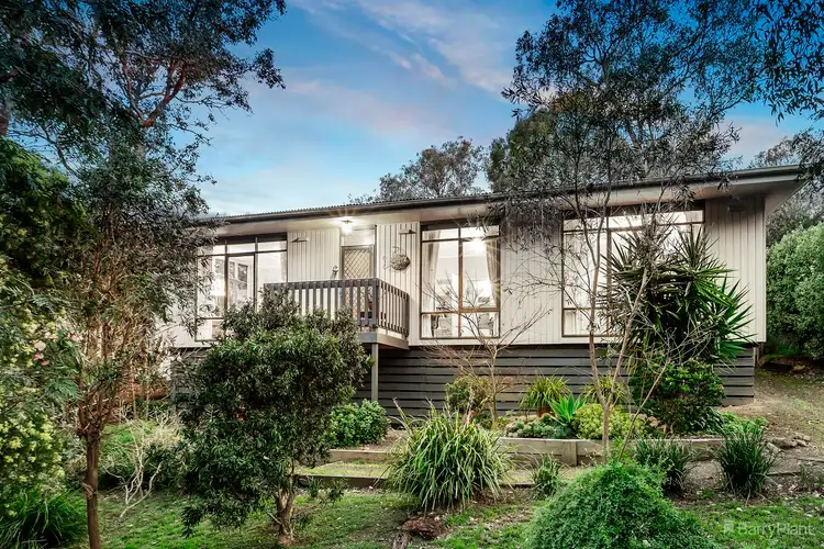 26 Orchard Avenue, Eltham North VIC 3095