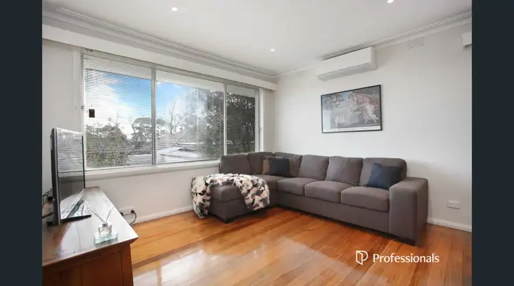 Second view of Homely house listing, 2/8 Stapley Crescent, Chadstone VIC 3148
