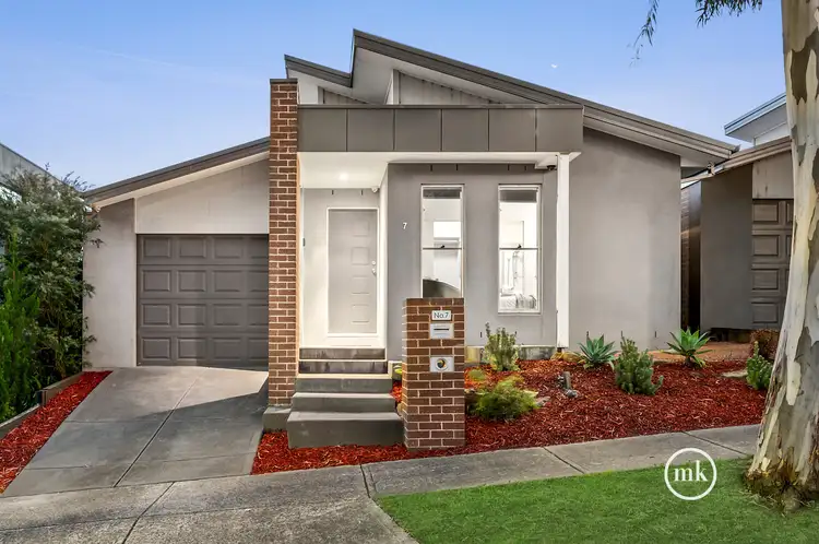 7 Besra Drive, Doreen VIC 3754