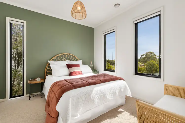Sixth view of Homely house listing, 4 Hutchins Close, Mordialloc VIC 3195