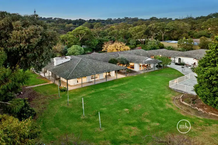 50 Leane Drive, Eltham VIC 3095