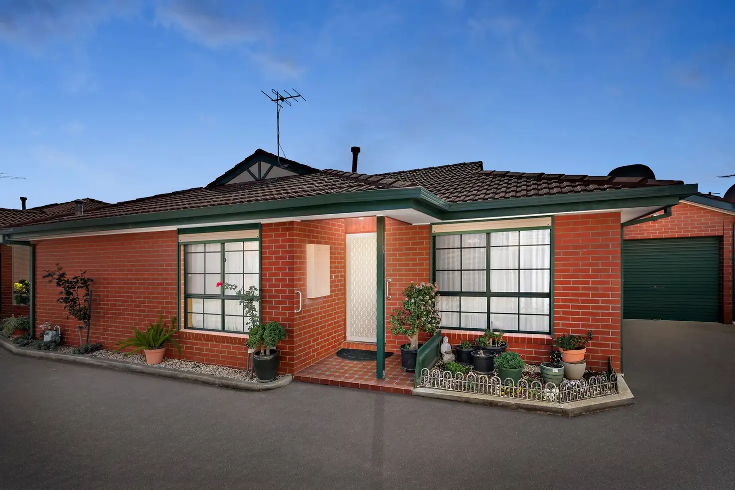 Main view of Homely unit listing, 2/19 Watt Street, Sunshine VIC 3020