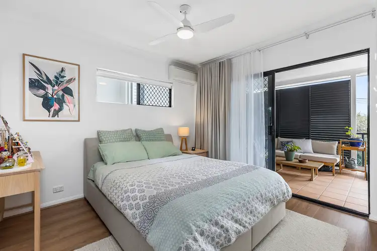 Sixth view of Homely unit listing, 4/102 Sherwood Road, Toowong QLD 4066