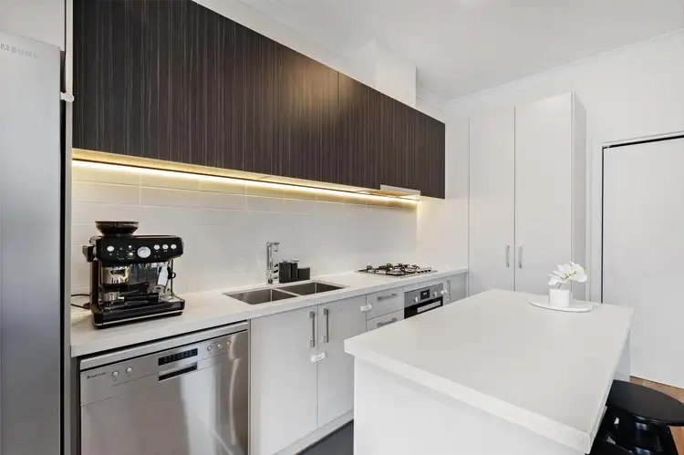 Third view of Homely townhouse listing, 20/321 Wantirna Road, Wantirna VIC 3152