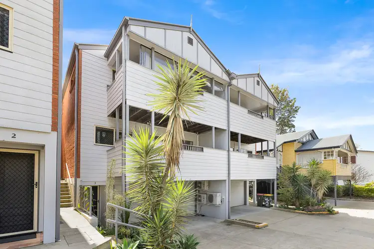 3/2 Queens Road, Taringa QLD 4068