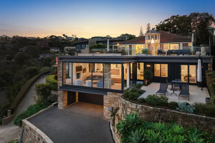 10 Avona Crescent, Seaforth NSW 2092