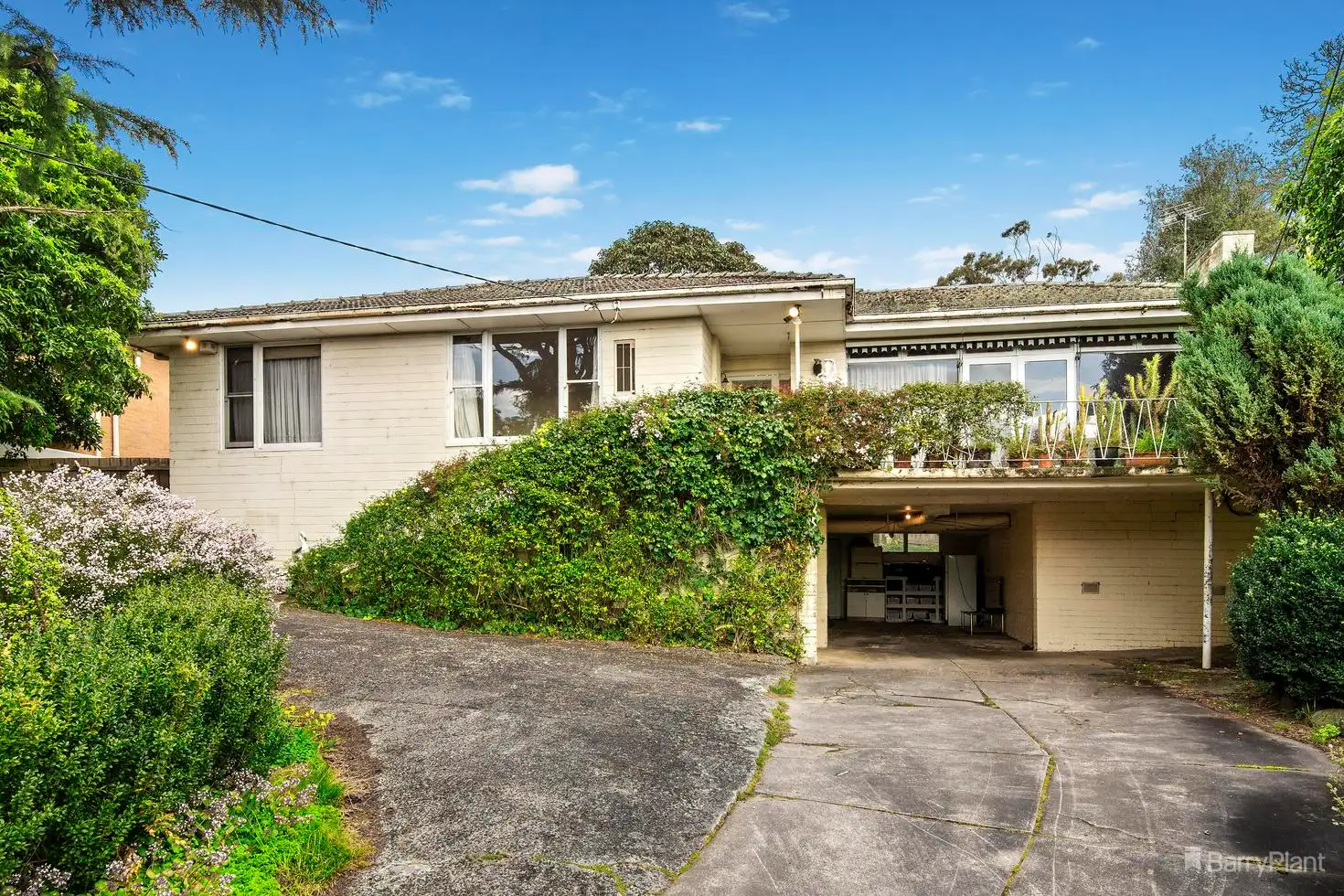 Main view of Homely house listing, 8 Pentlowe Avenue, Templestowe Lower VIC 3107