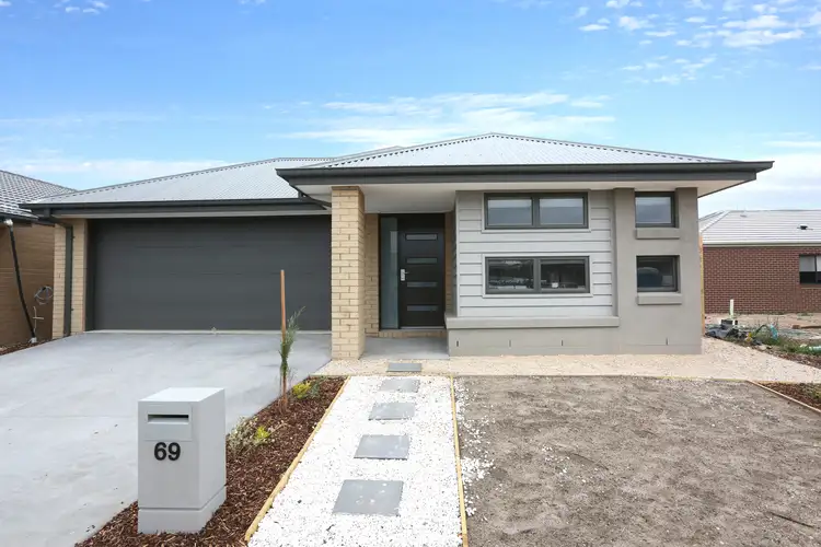 69 Callistemon Circuit