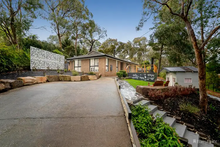 23 Orchard Avenue, Eltham North VIC 3095