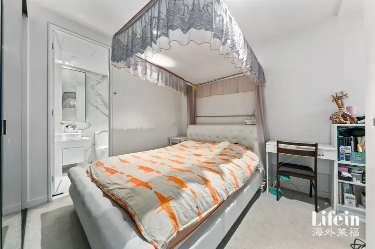 Sixth view of Homely apartment listing, 1108/77 Queens Road, Melbourne VIC 3000