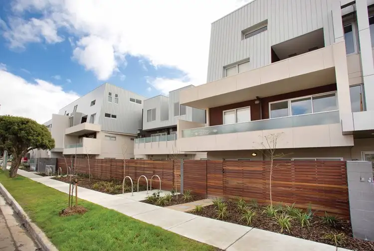 207/8 Berkeley Street, Doncaster VIC 3108