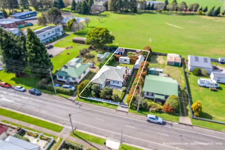42 East Barrack Street, Deloraine TAS 7304