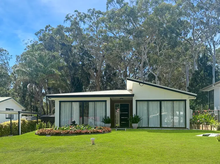 7 Morwong Street, Macleay Island QLD 4184