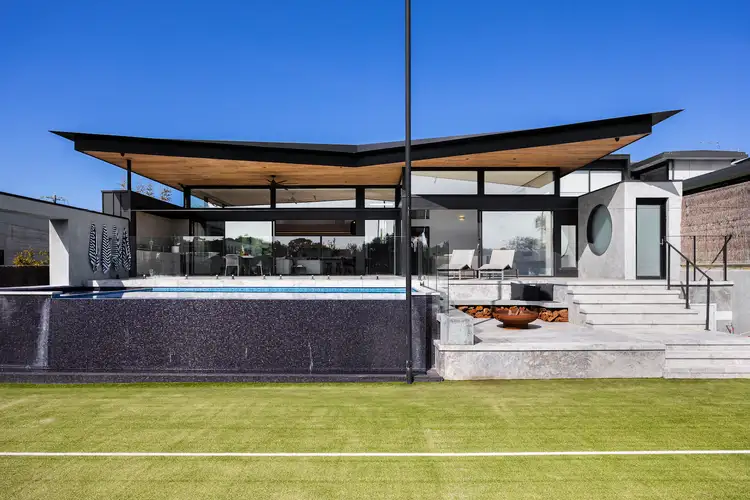 64 St Pauls Road, Sorrento VIC 3943