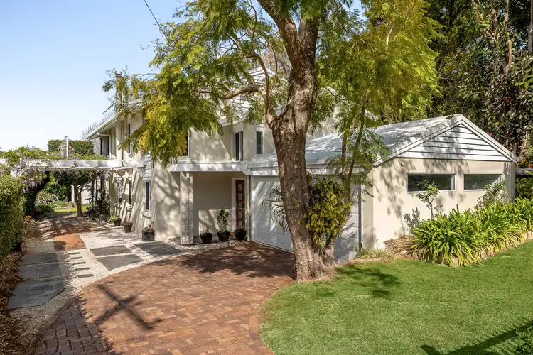 8B Curzon Street, Mount Lofty QLD 4350