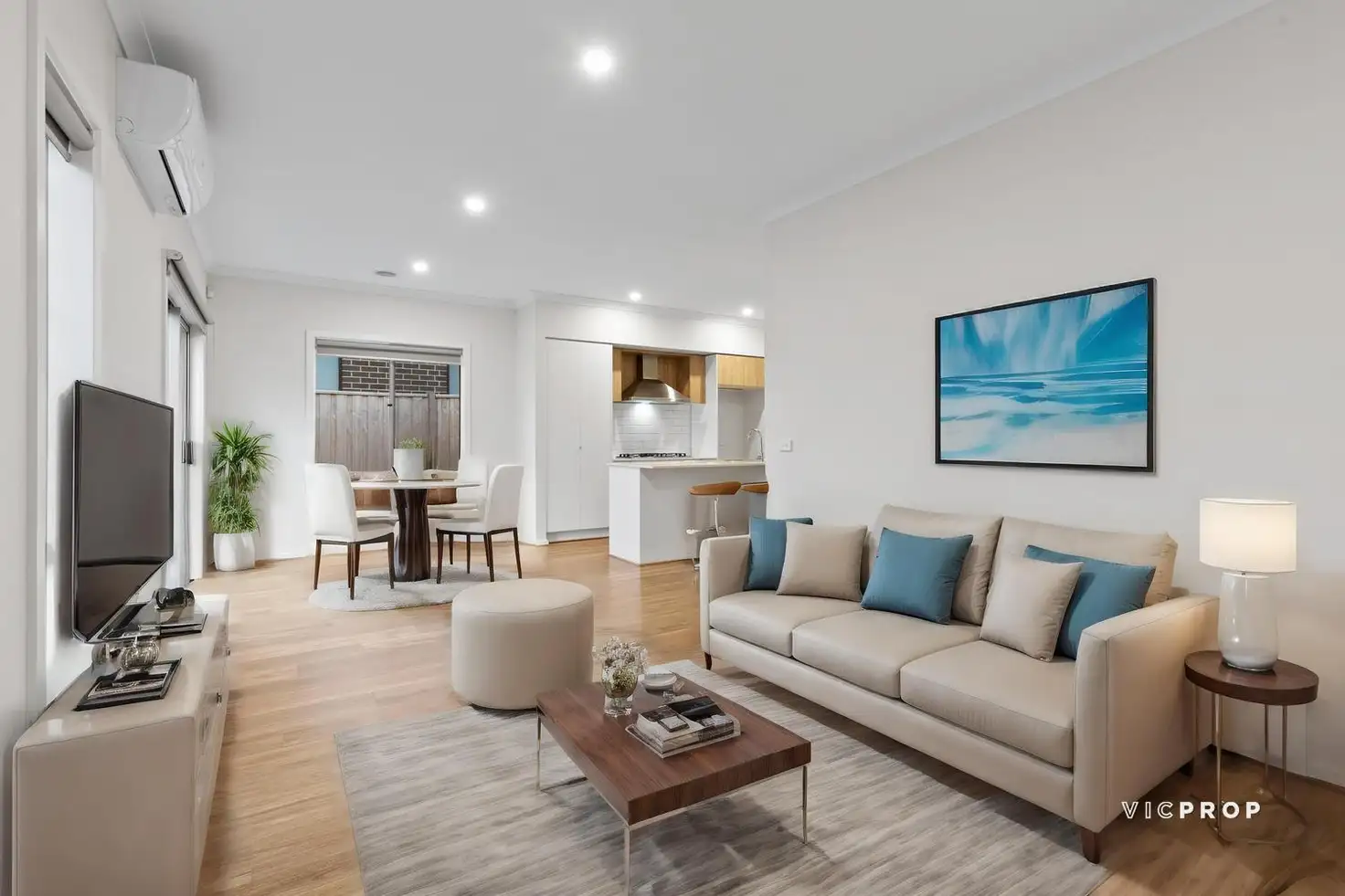 Main view of Homely house listing, 32 Endurance Way, Point Cook VIC 3030