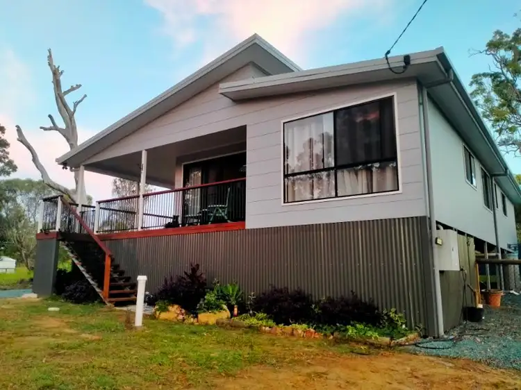 18 Oomool Street, Macleay Island QLD 4184