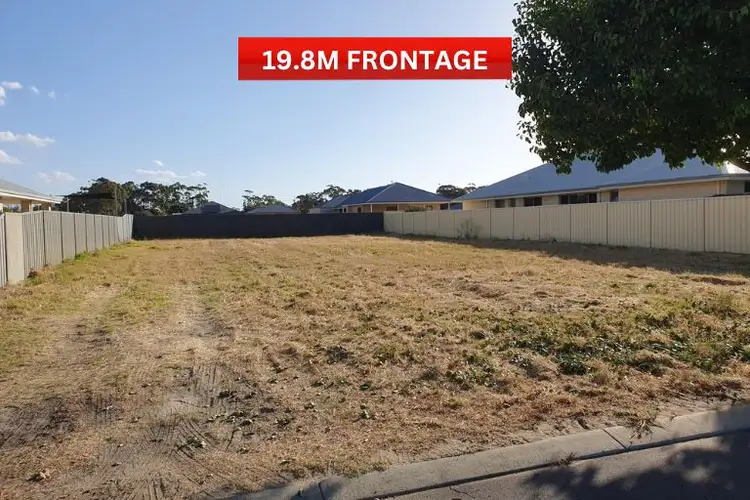 16 Florence Moore Way, Burekup WA 6227