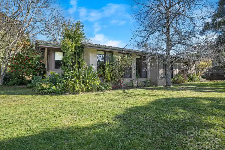 1 Rathkeale Avenue, Mount Helen VIC 3350