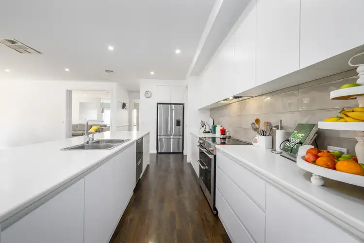 Sixth view of Homely house listing, 3 Mallacoota Drive, Kialla VIC 3631
